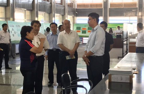 市人大常委会副主任张俊芳来我所调研指导工作